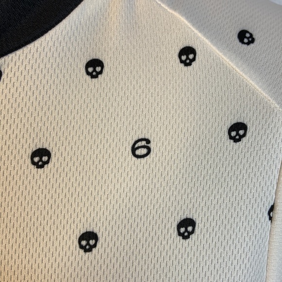 Twin Six sleeveless Club Raglan six/skull print cycling Jersey. Size Medium - Picture 3 of 12